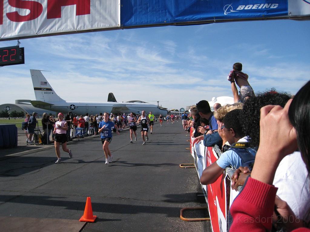 USAF Half Marathon 2009 280.jpg - The 2009 United States Air Force Half Marathon in Dayton Ohio run on September 19, 2009.